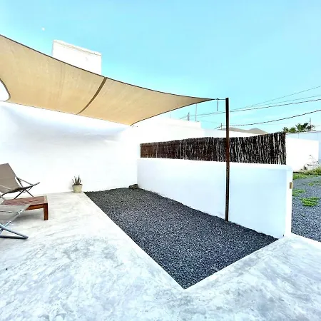Bonita Casa Con Wifi, Terraza Y Vista Espectacular En * Tinajo